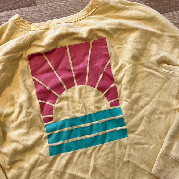 Vintage Old Navy Graphic Sweatshirt - Picture 4 of 5